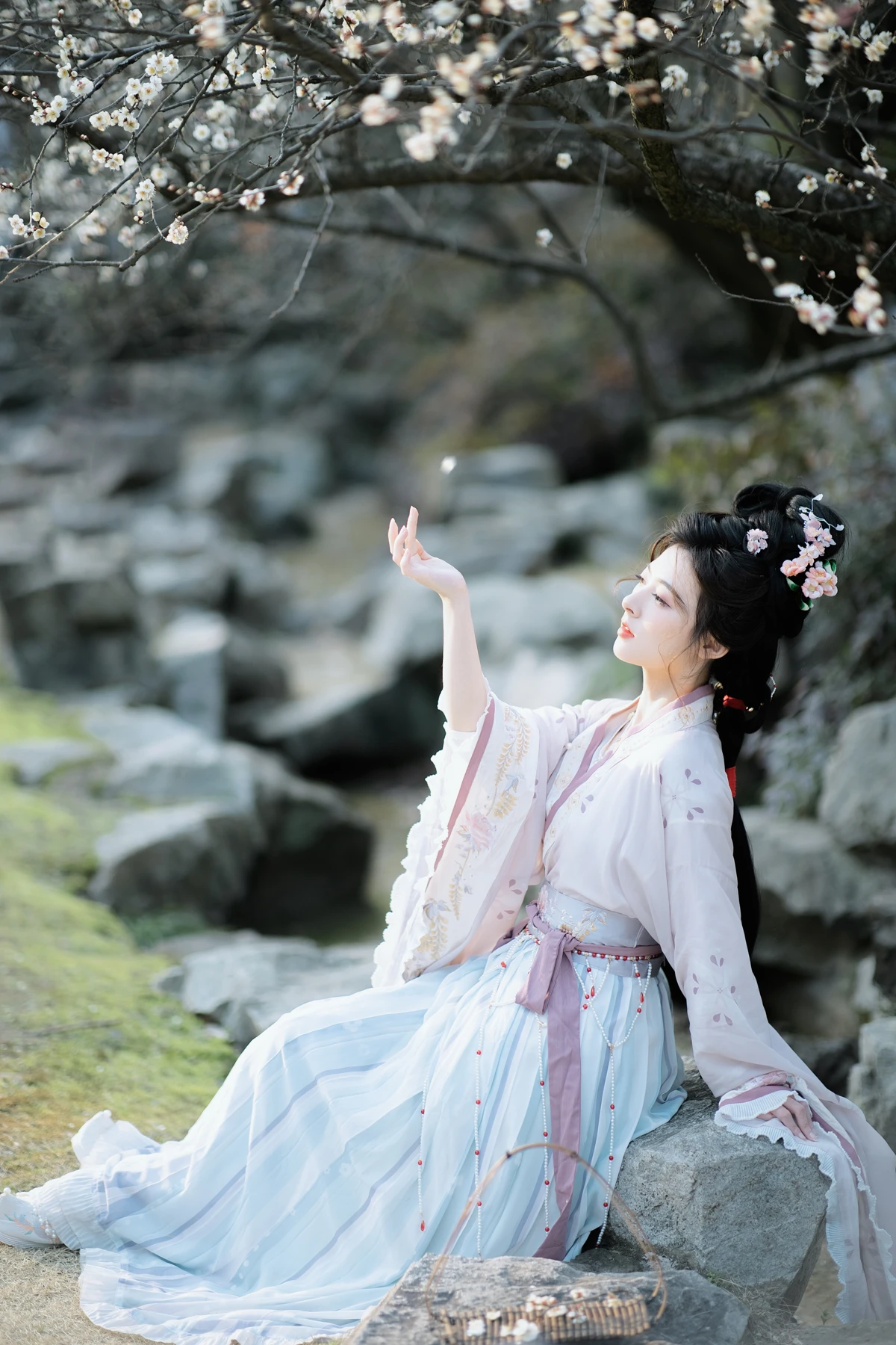 [YITUYU] 2023.03.08 Vol.3022 Exploring plum blossoms in early spring Ming Shu Cai Cai#[46P]-44